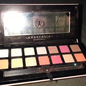 Just Sold!! Anastasia Modern Renaissance